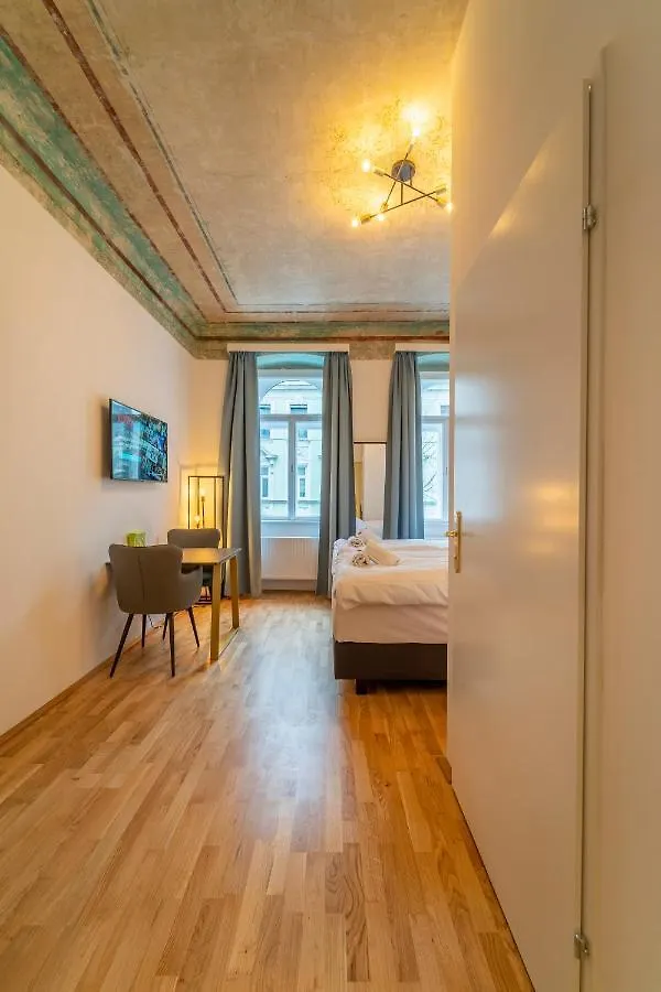 Josef'S Home I Renaissance Studio Vienna 0*,